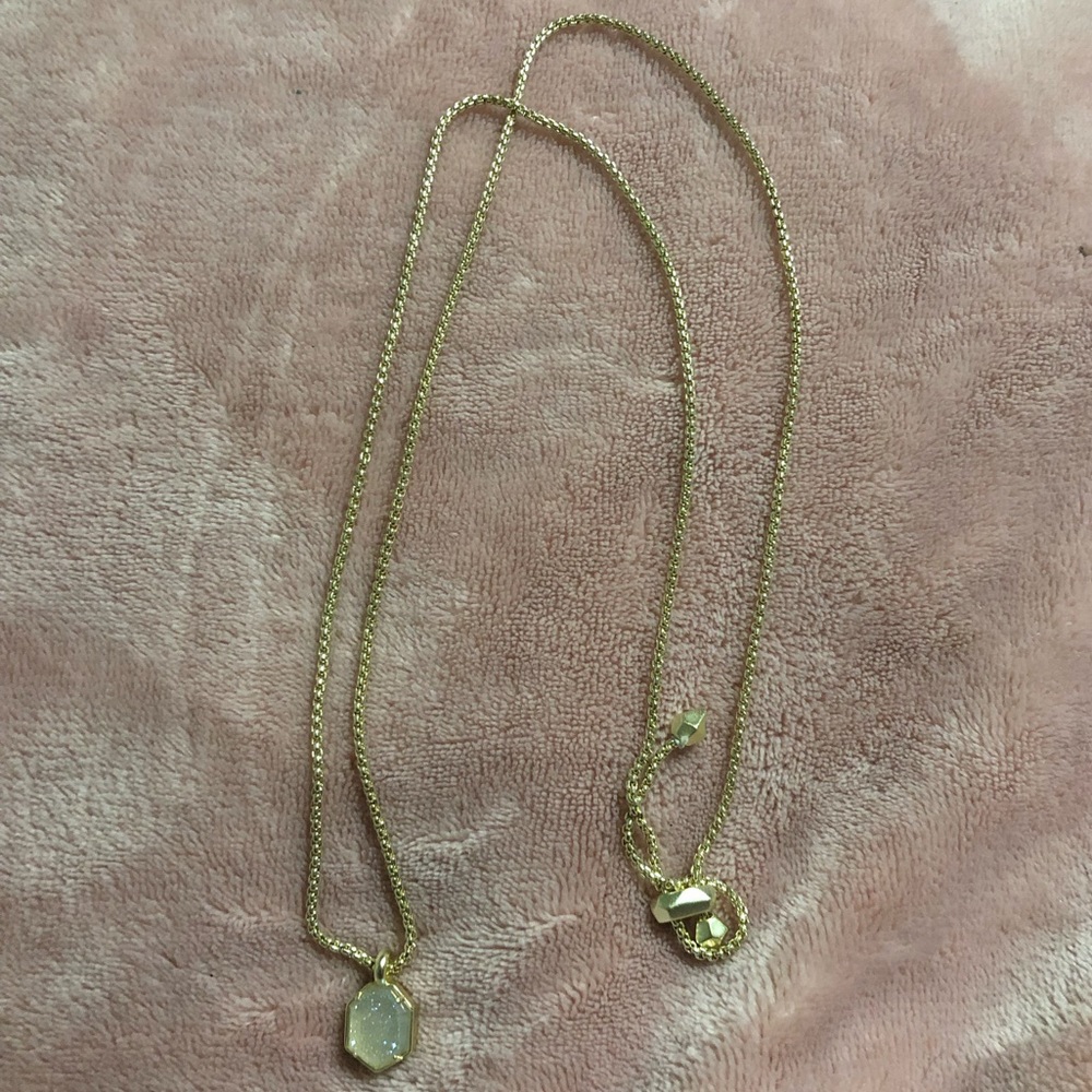 Kendra Scott Necklace